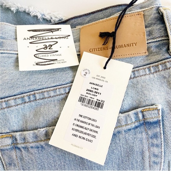 Annabelle Long Citizens of Humanity Shorts - Picture 7 of 8